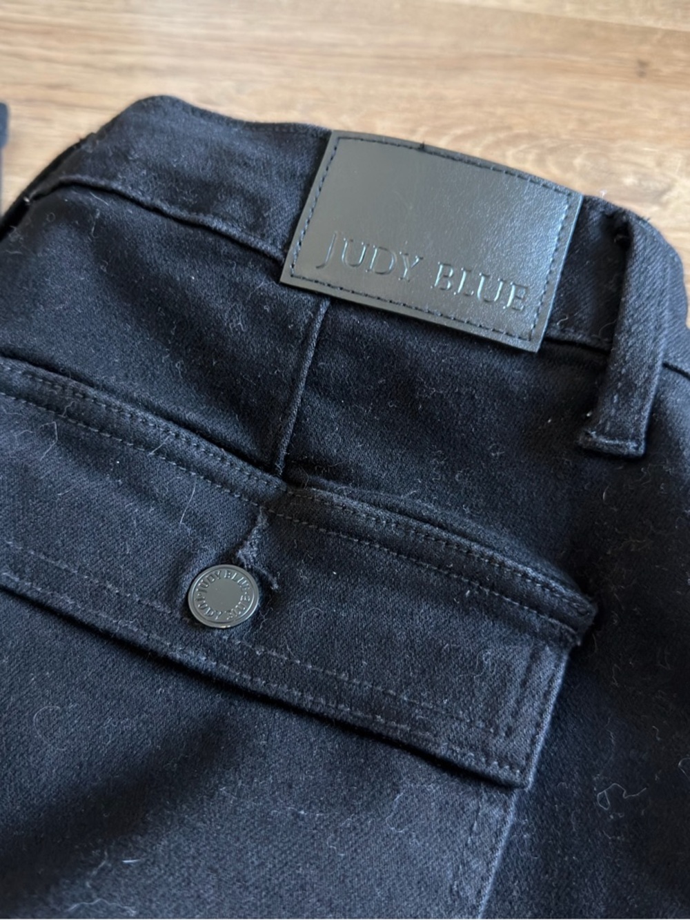 Judy Blue Harper High Rise Black Cargo Jogger Pants Size 11/30 Women’s - Picture 6 of 8